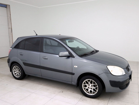 Kia Rio City - Photo