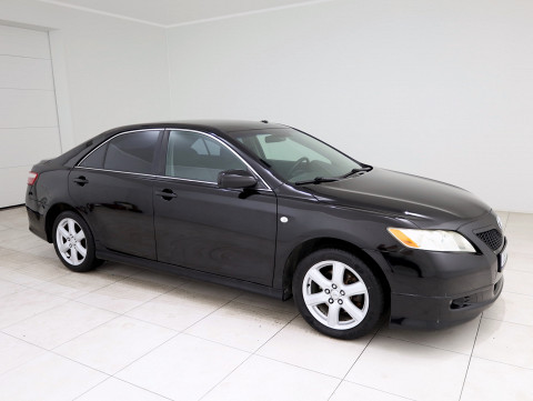 Toyota Camry Sport ATM - Photo