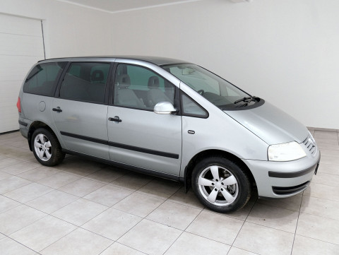 Volkswagen Sharan Comfortline Facelift - Photo