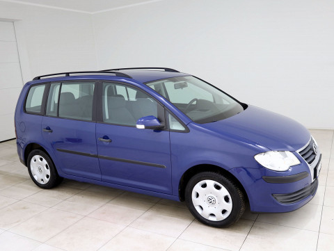 Volkswagen Touran Comfortline Facelift - Photo