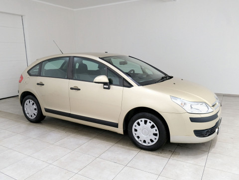 Citroen C4 Elegance - Photo