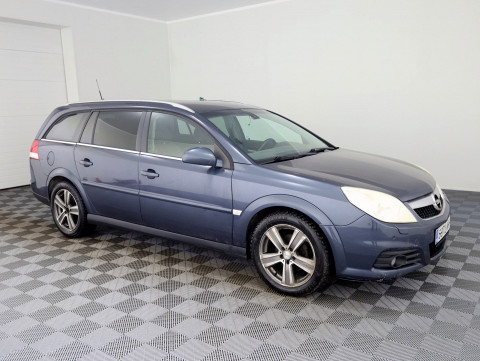 Opel Vectra Luxury Facelift 1.9 CDTi 88kW