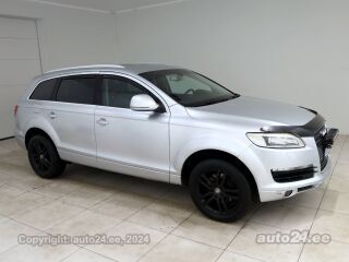 Audi Q7 Comfortline ATM - Photo