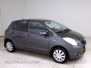 Toyota Yaris Linea Sol ATM - Photo