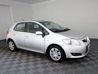 Toyota Auris Linea Sol 1.6 91kW