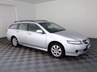 Honda Accord Luxury ATM 2.0 114kW
