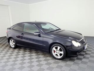 Mercedes-Benz C 220 Luxury 2.2 CDI 105kW