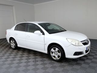 Opel Vectra Cosmo Facelift 2.2 114kW