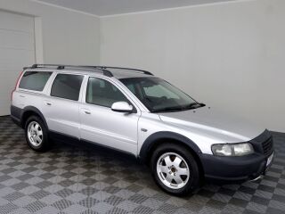 Volvo XC70 Summum ATM 2.4 D5 120kW
