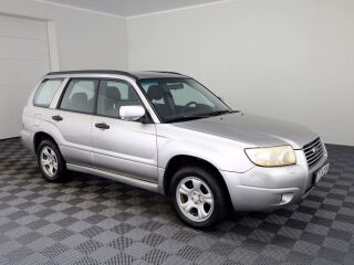Subaru Forester Facelift AWD 4x4 2.0 116kW