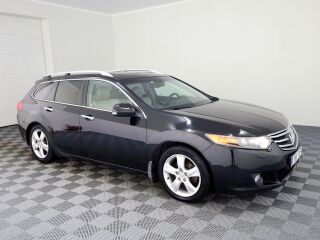 Honda Accord Luxury ATM 2.2 i-DTEC 110kW