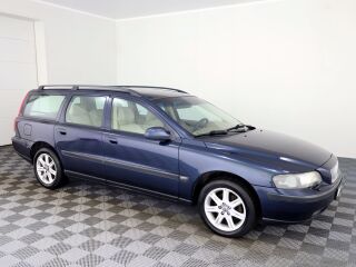 Volvo V70 Summum ATM 2.4 D5 120kW