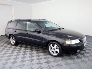 Volvo V70 Summum Facelift ATM 2.4 103kW