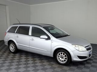 Opel Astra Elegnace Facelift 1.7 CDTi 81kW