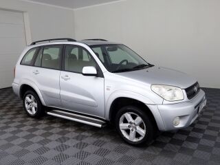 Toyota RAV4 Linea Sol Facelift 4x4 2.0 110kW