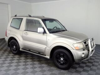 Mitsubishi Pajero Luxury ATM 3.2 DI-D 118kW