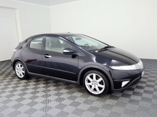 Honda Civic Elegance ATM 1.8 103kW