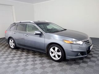 Honda Accord Luxury ATM 2.2 i-DTEC 110kW