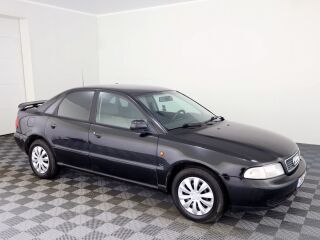 Audi A4 Sportline 1.8 92kW