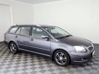 Toyota Avensis Linea Sol Facelift ATM 2.0 108kW