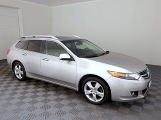 Honda Accord Luxury ATM 2.2 i-ctdi 110kW
