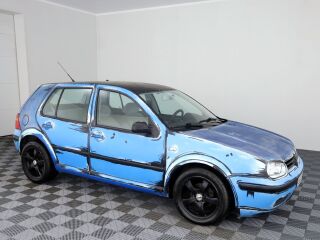 Volkswagen Golf Exclusive 1.6 74kW