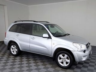 Toyota RAV4 Linea Sol Facelift 4x4 2.0 110kW