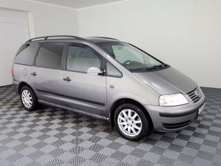 Volkswagen Sharan Comfortline Facelift ATM 1.9 TDI 85kW