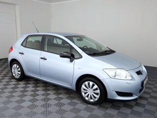 Toyota Auris Linea Sol A-C 1.4 71kW