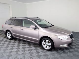 Skoda Superb Comfortline ATM 1.8 TSI 118kW