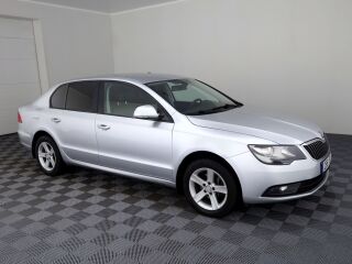 Skoda Superb Highline Facelift ATM 1.6 TDI 77kW