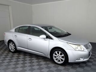 Toyota Avensis Linea Sol 2.2 D-4D 110kW