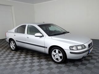 Volvo S60 Summum ATM 2.4 D5 120kW