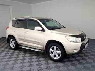 Toyota RAV4 Linea Sol 2.0 112kW