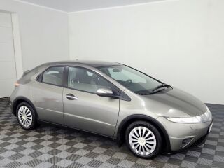 Honda Civic Elegance 1.8 103kW